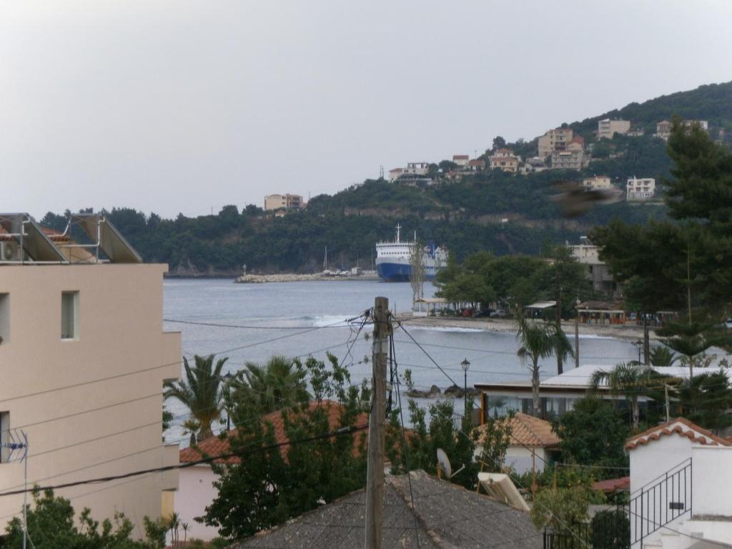 Petros Studios Poros  Bagian luar foto