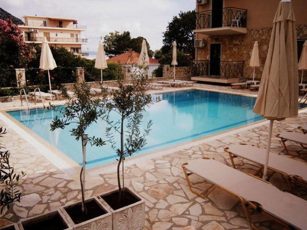 Petros Studios Poros  Bagian luar foto